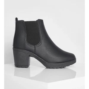 Boots - Helt nya boots i strl 39! Skorna är endast testade!