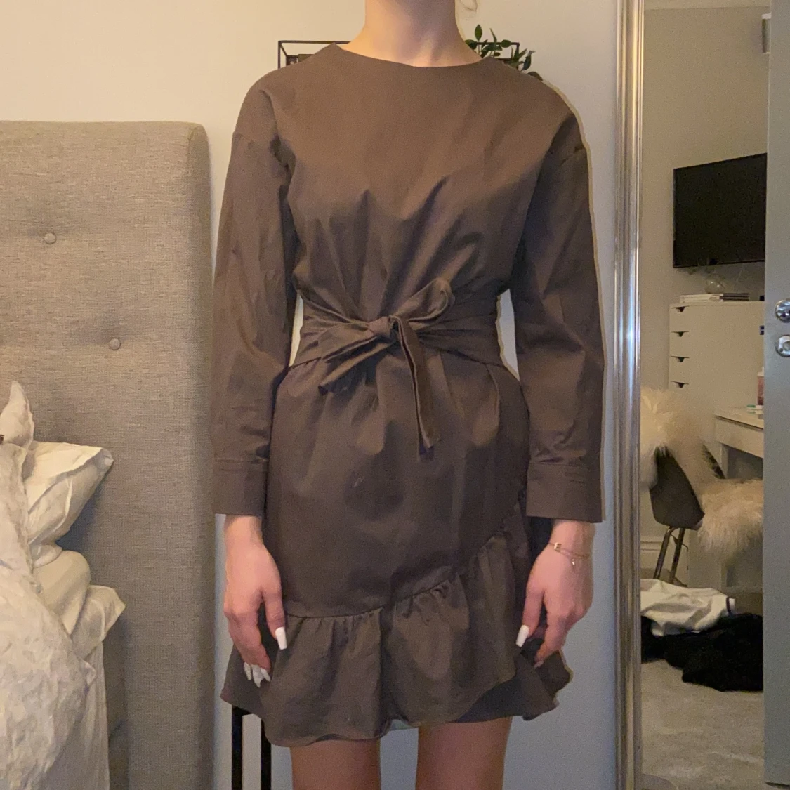 militärgrön klänning