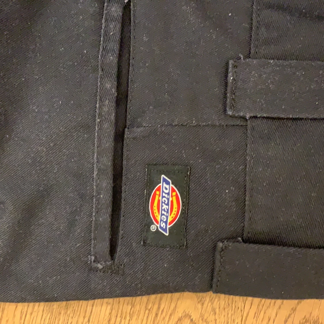 Svarta dickies. slim straight. Strl 36.  - 91