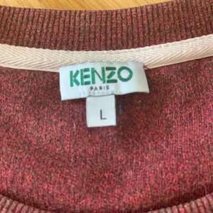Kenzo tröja i st L. I bra skick. 