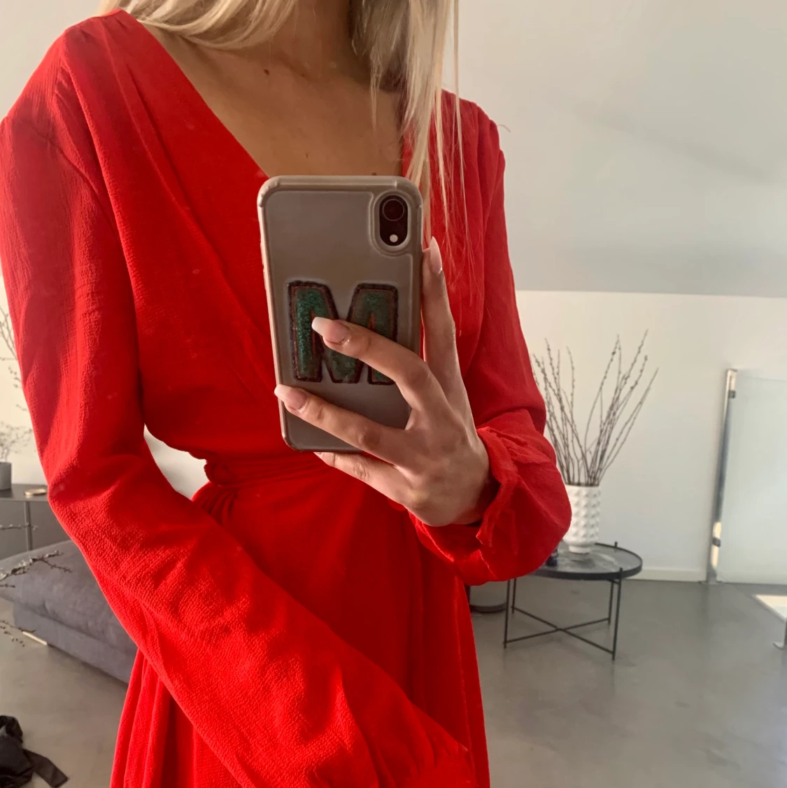 Röd helt ny klänning - 90