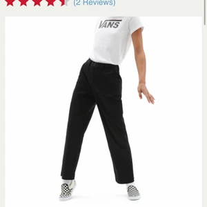 Vans authentic chino, dam - Helt nya med prislapp kvar, säljer då storleken inte passade och det ej gick att skicka i retur. Nypris 749kr säljer för 600kr