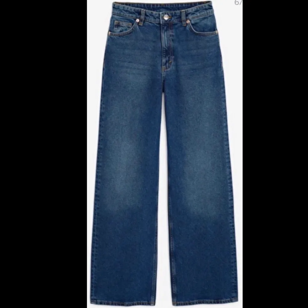 Yoko Jeans i färgen Classic Blue. Mycket fint skick. . Jeans & Byxor.