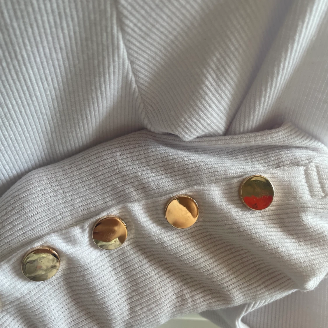 Vit tröja i stl S  - 91