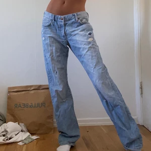 Baggy jeans - Baggy jeans med slitningar
