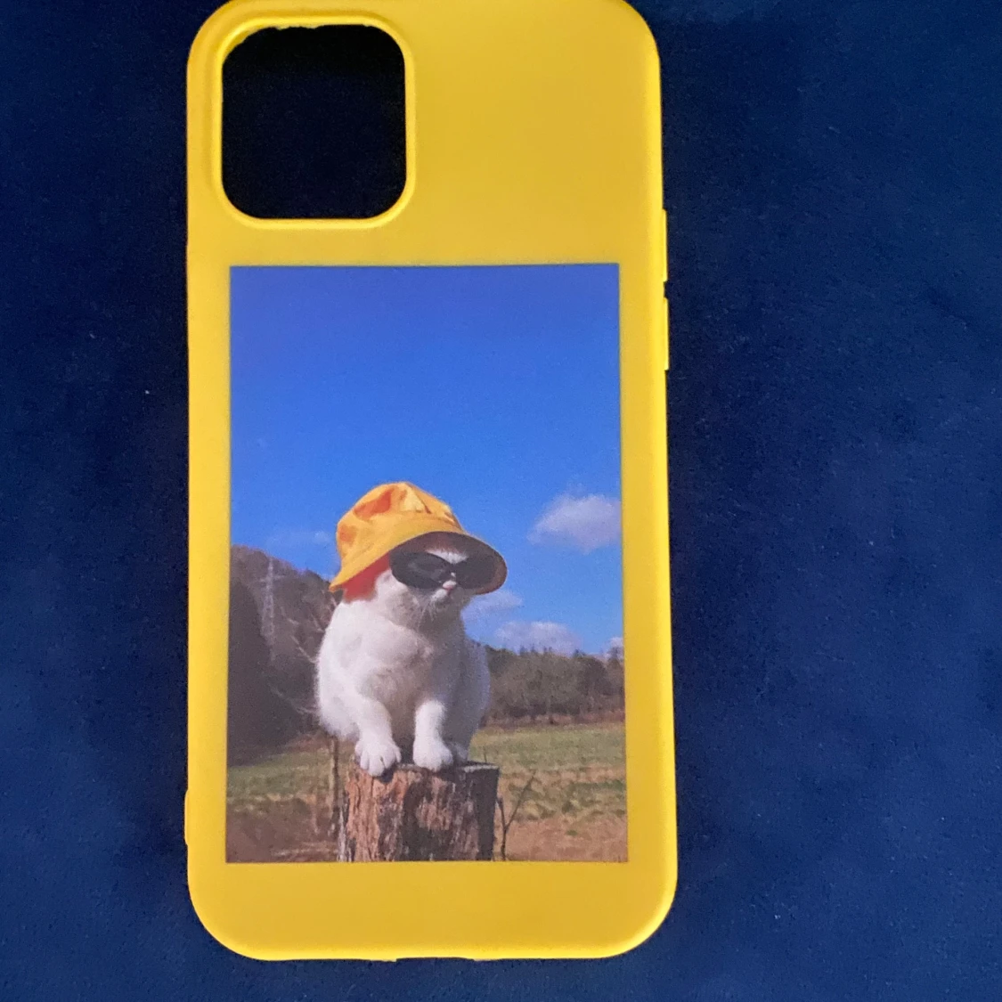 Oanvänt mobilskal till iphone 12/12 pro