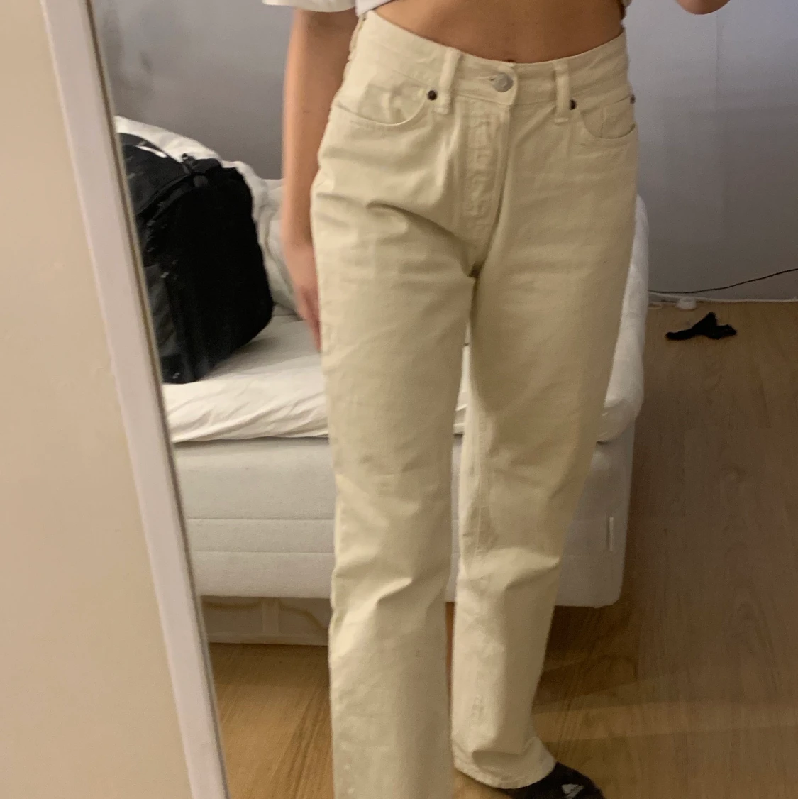 Beiga jeans från Hm, st 36