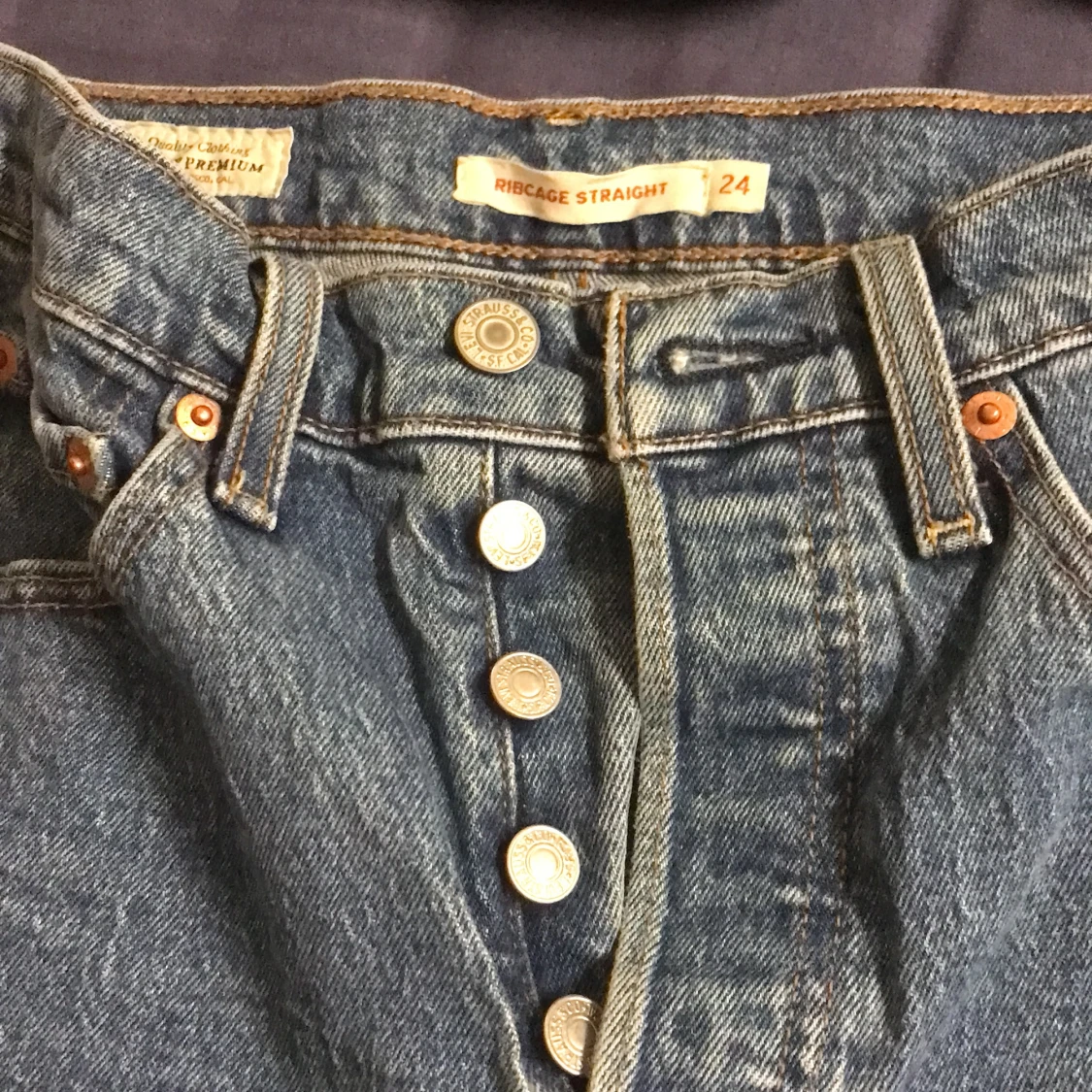 Levis jeans, ribcage straight storlek 24 - 91