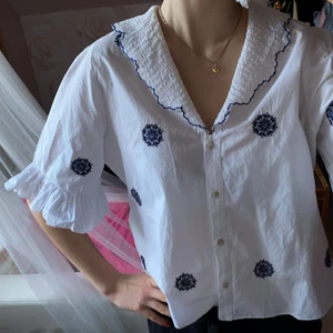 Sommarblus - Så fin och romantisk sommarblus från Zara🥺