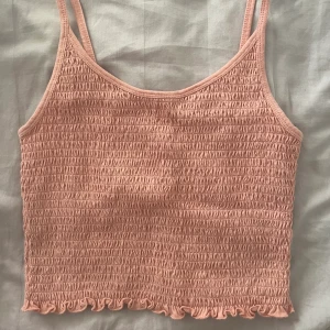 Linne - Rosa linne från Hollister! Använd enstaka gånger 💗 