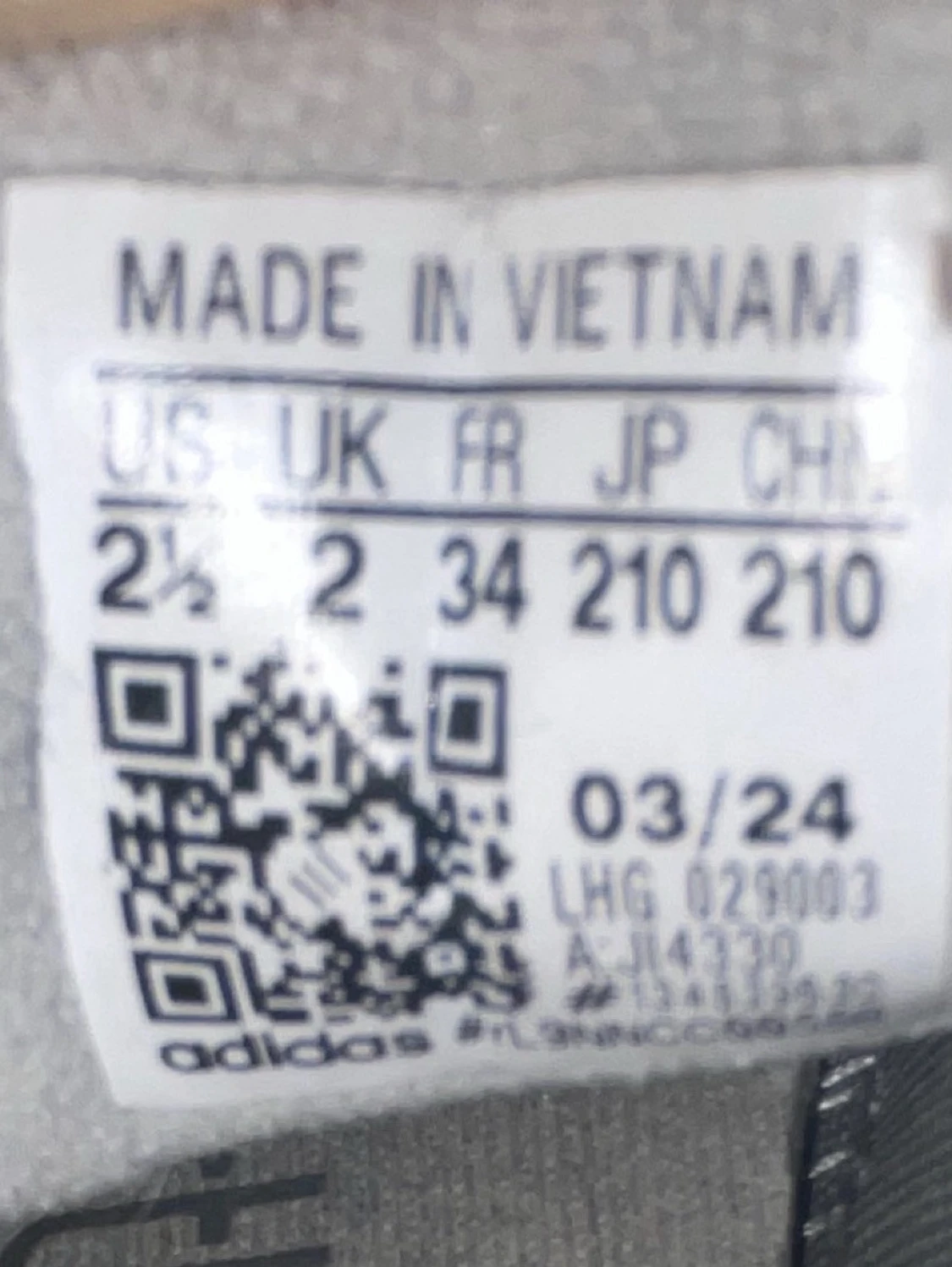 Gråa Adidas Campus sneakers  - 2