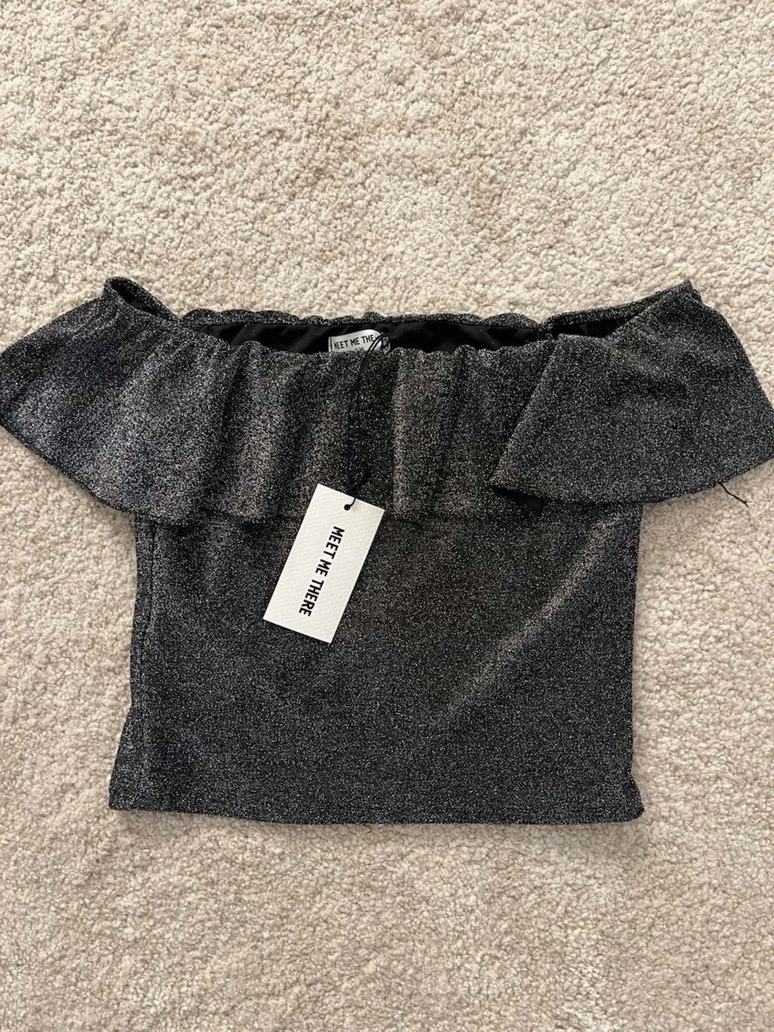 Glittrig offshoulder topp Meet Me There