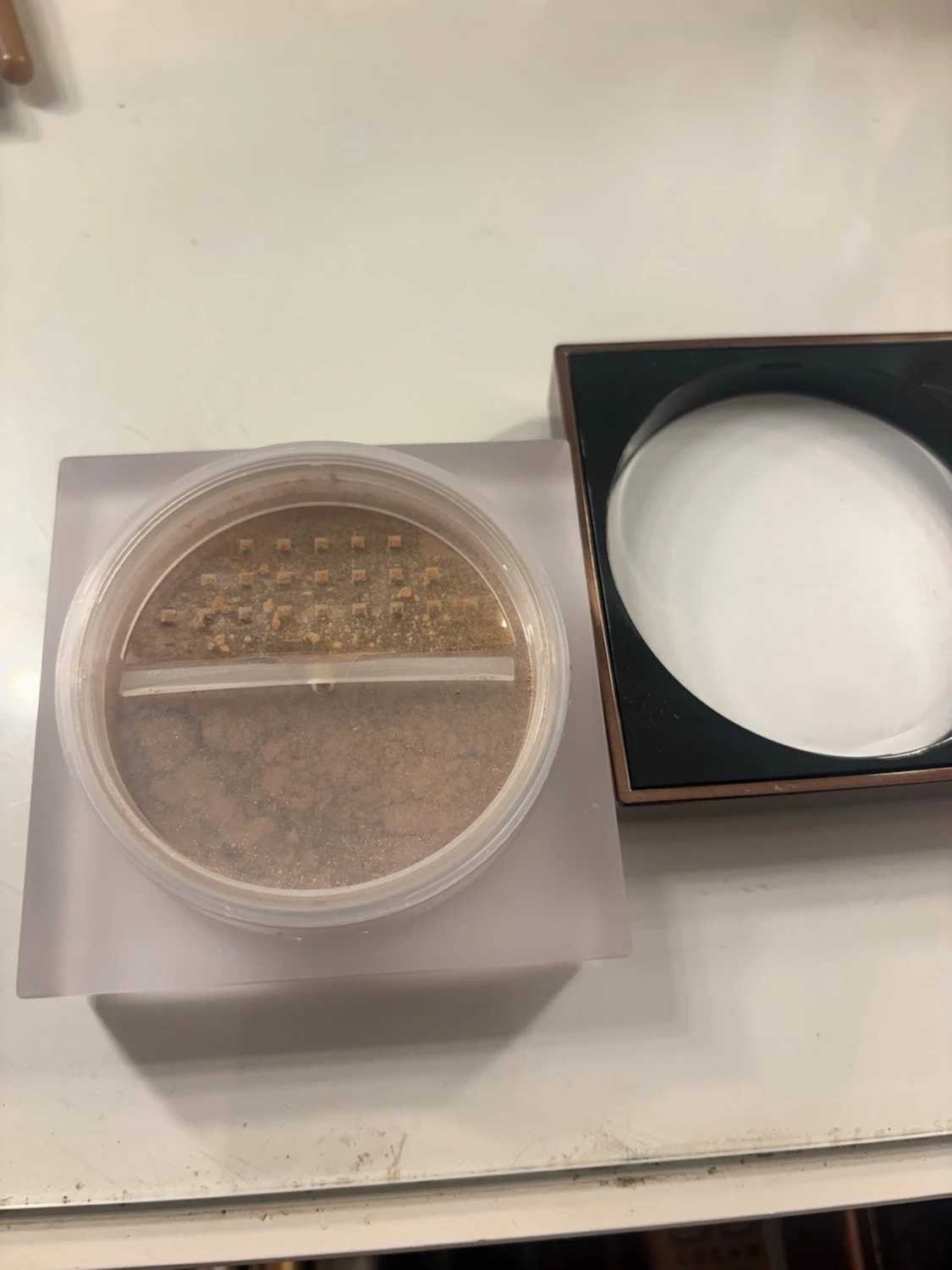 Caia glow bronzer  - 1