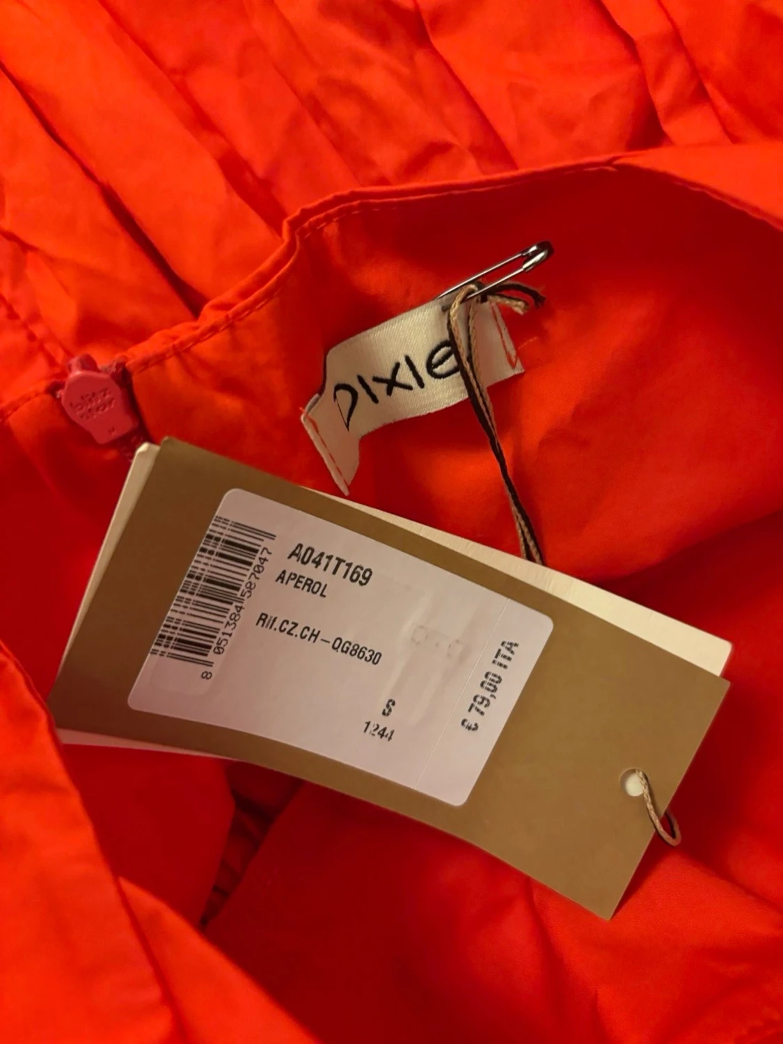 Röd halterneck kortklänning - 2