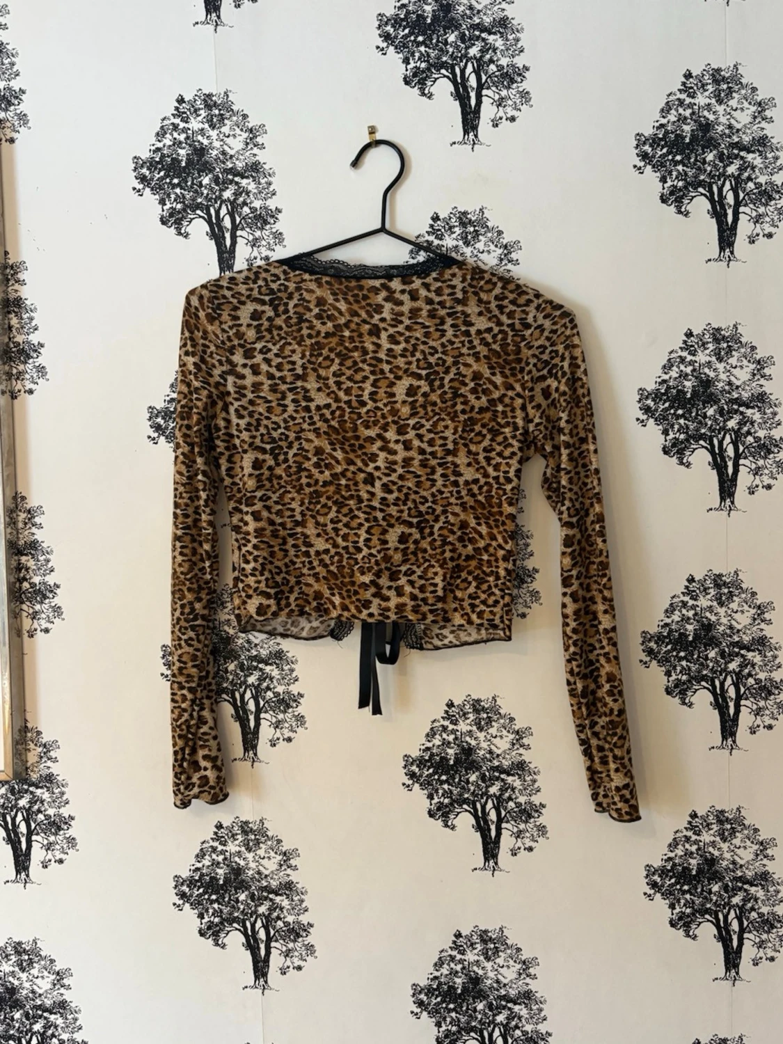 Leopardmönstrad croppad bolerotopp - 1
