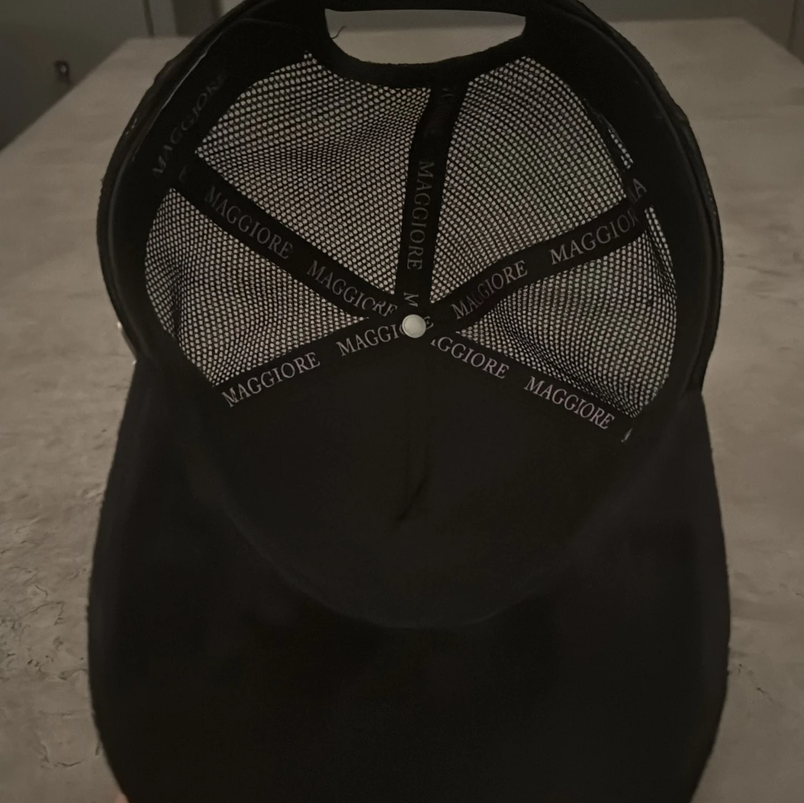 Svart keps från Maggiore - 2