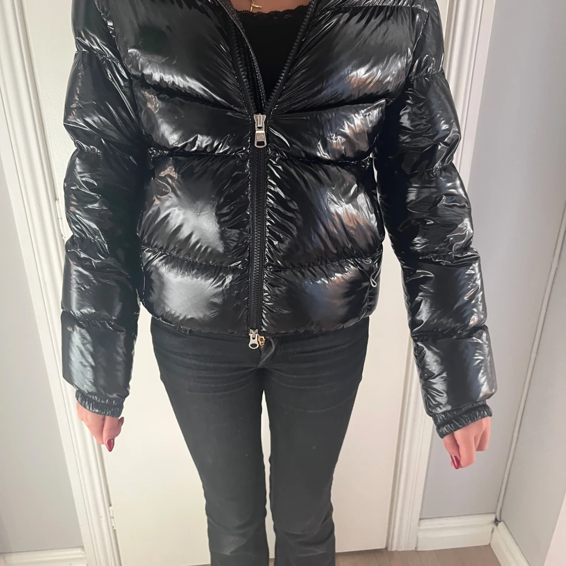 Svart pufferjacka från Colmar