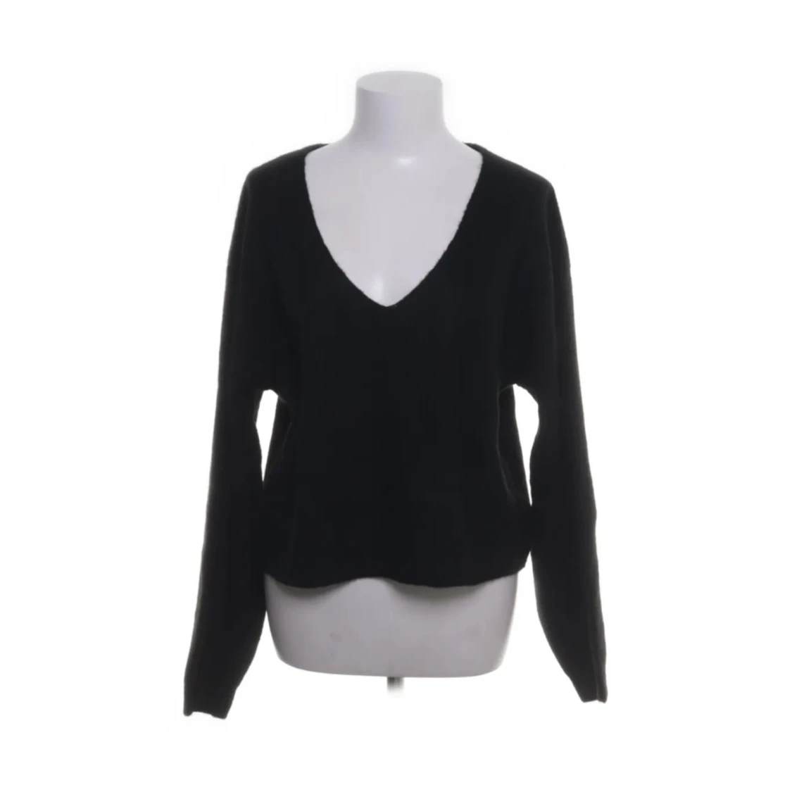 Svart stickad v-ringad tröja H&M