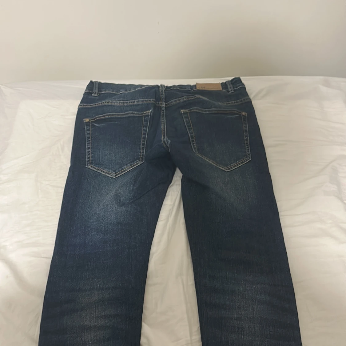 Mörkblå wide jeans från LAB Industries - 1