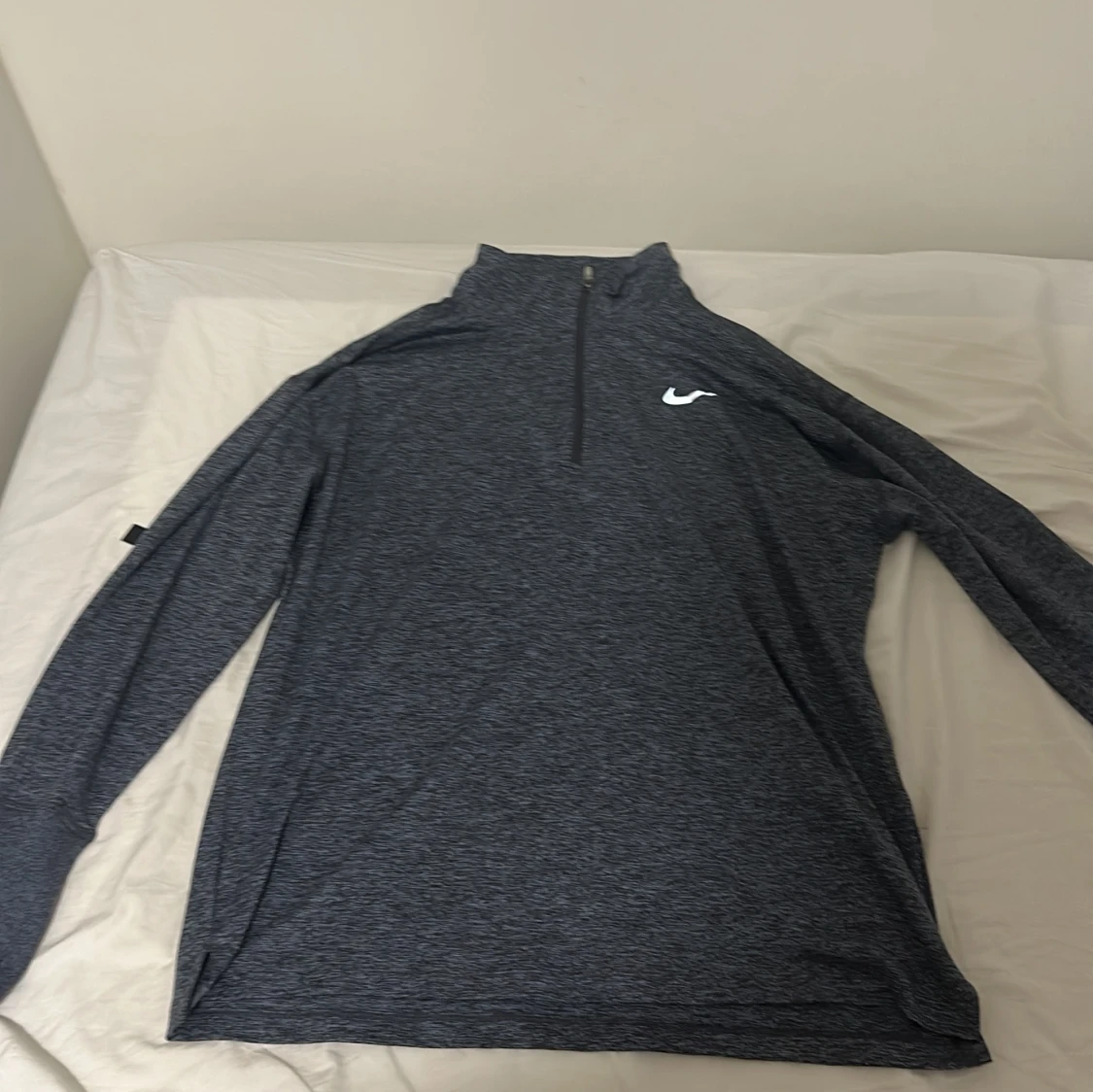 Nike mörkgrå långärmad half zip tröja