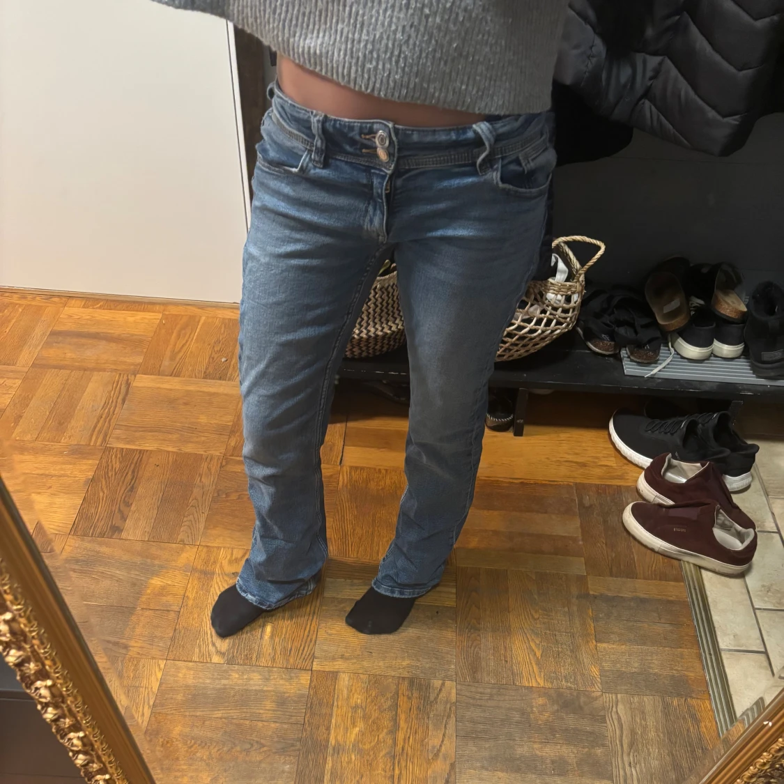 Snygga lowrise bootcut jeans - 2