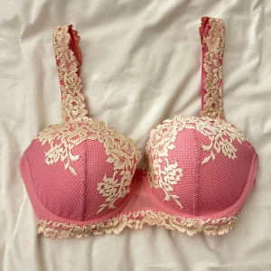 Intimissimi bh - storlek 75C
