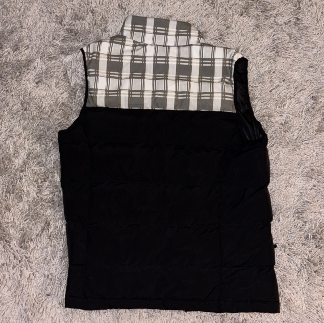 Rutig dunväst från Urban Pioneers - 1