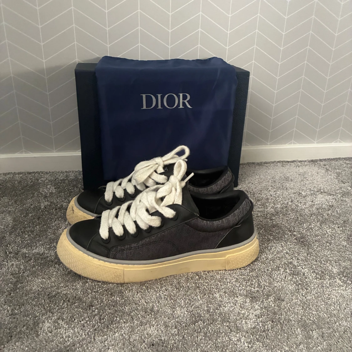 Dior sneakers - 1