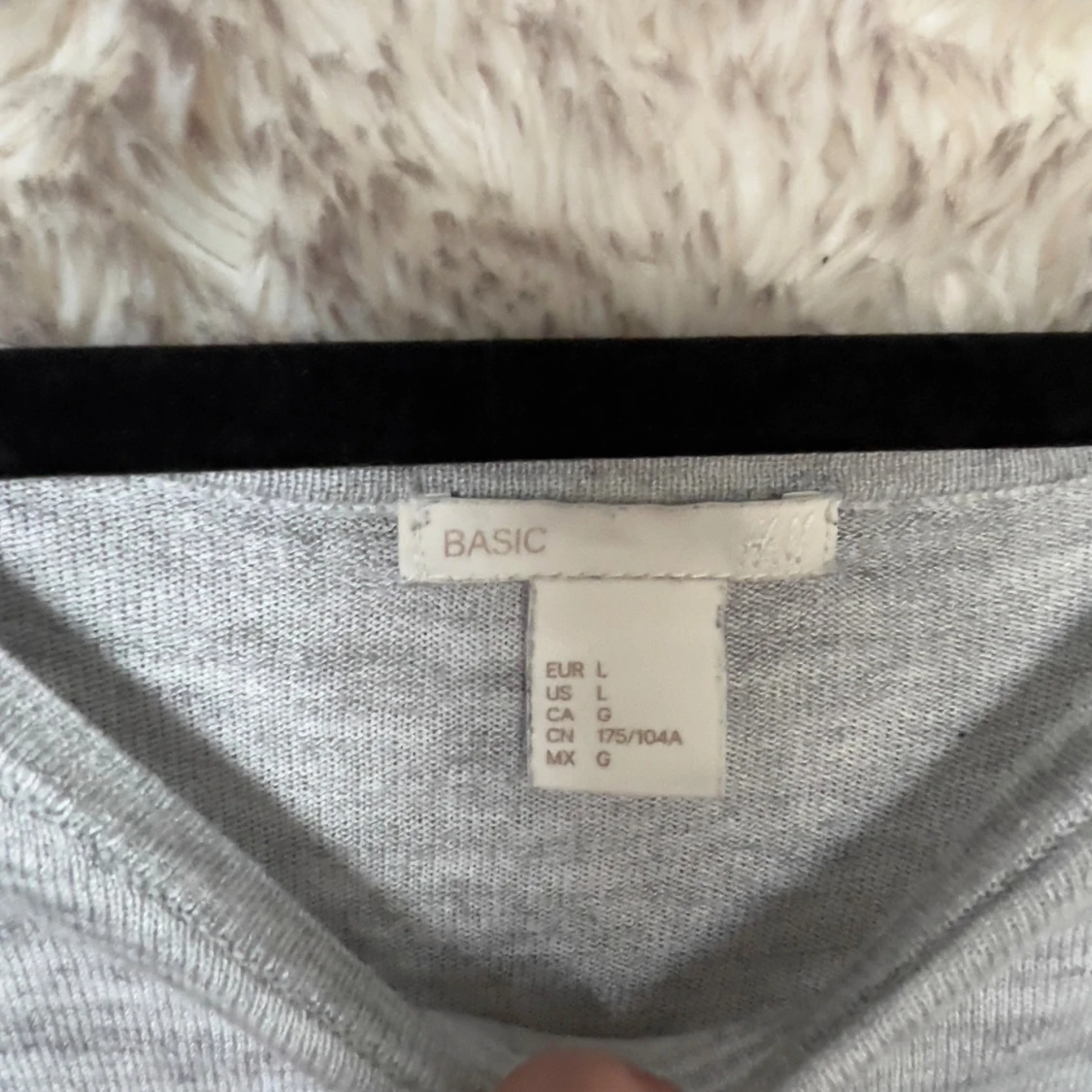 Ljusgrå loose tröja från H&M BASIC - 2