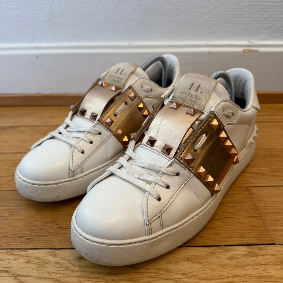 Valentino rockstud sneakers  - 2