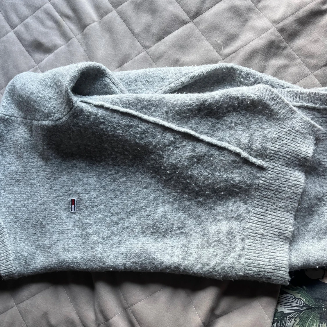 Ljusgrå stickad tröja Tommy Jeans S - 4