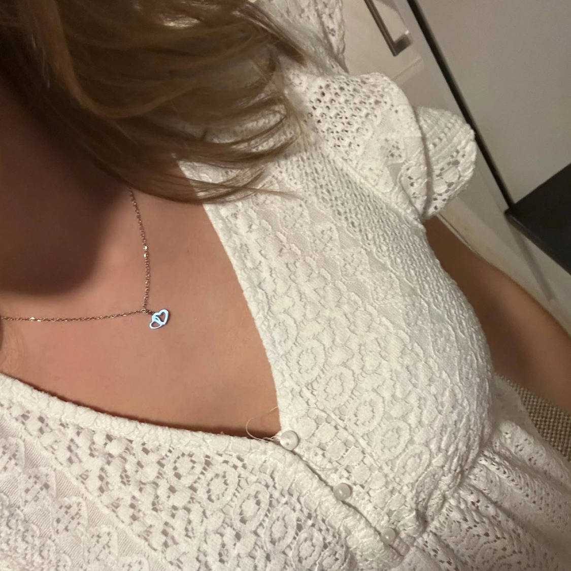 Vacker vit klänning - 1