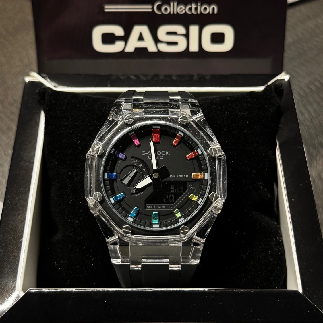 Casio G-Shock svart klocka - Rainbow