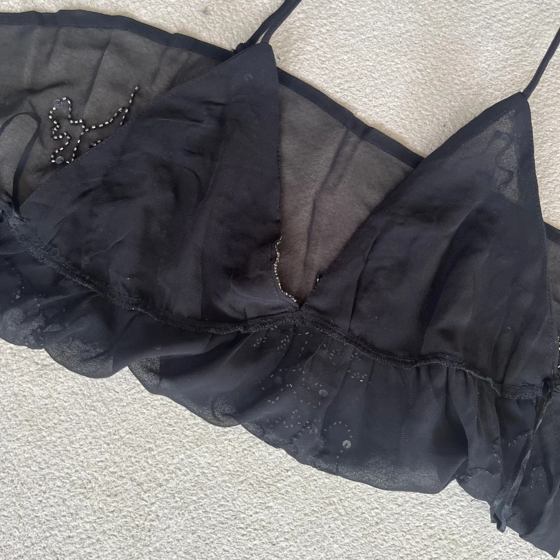 Svart mesh linnetopp med paljetter - 2