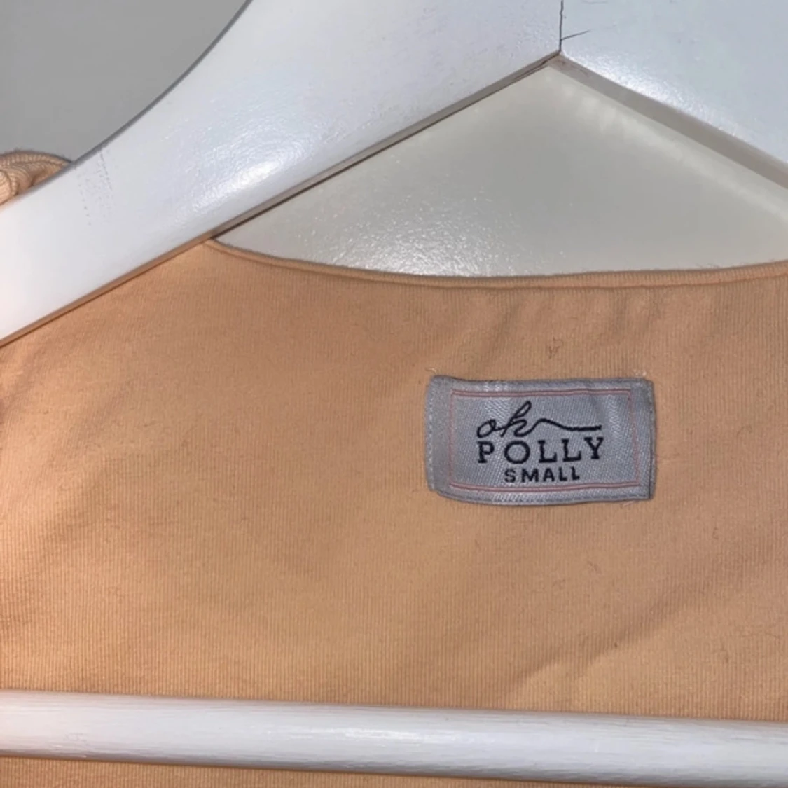 Persikofärgad croppad topp Oh Polly - 3