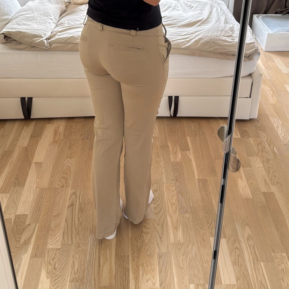 Beiga lågmidjade byxor - 3