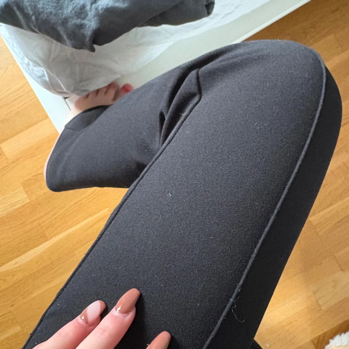 Svarta kostymbyxor med rak passform - 2