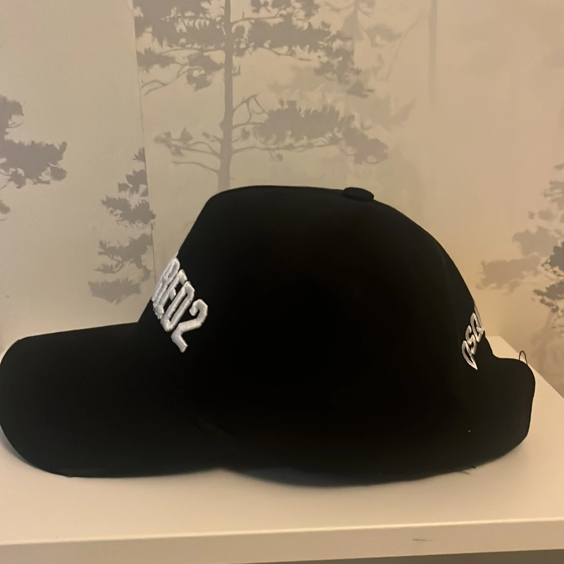 Svart keps från Dsquared2