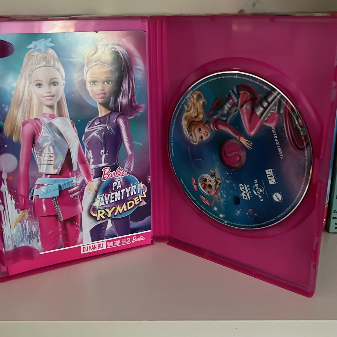 Barbie på äventyr i rymden - 2