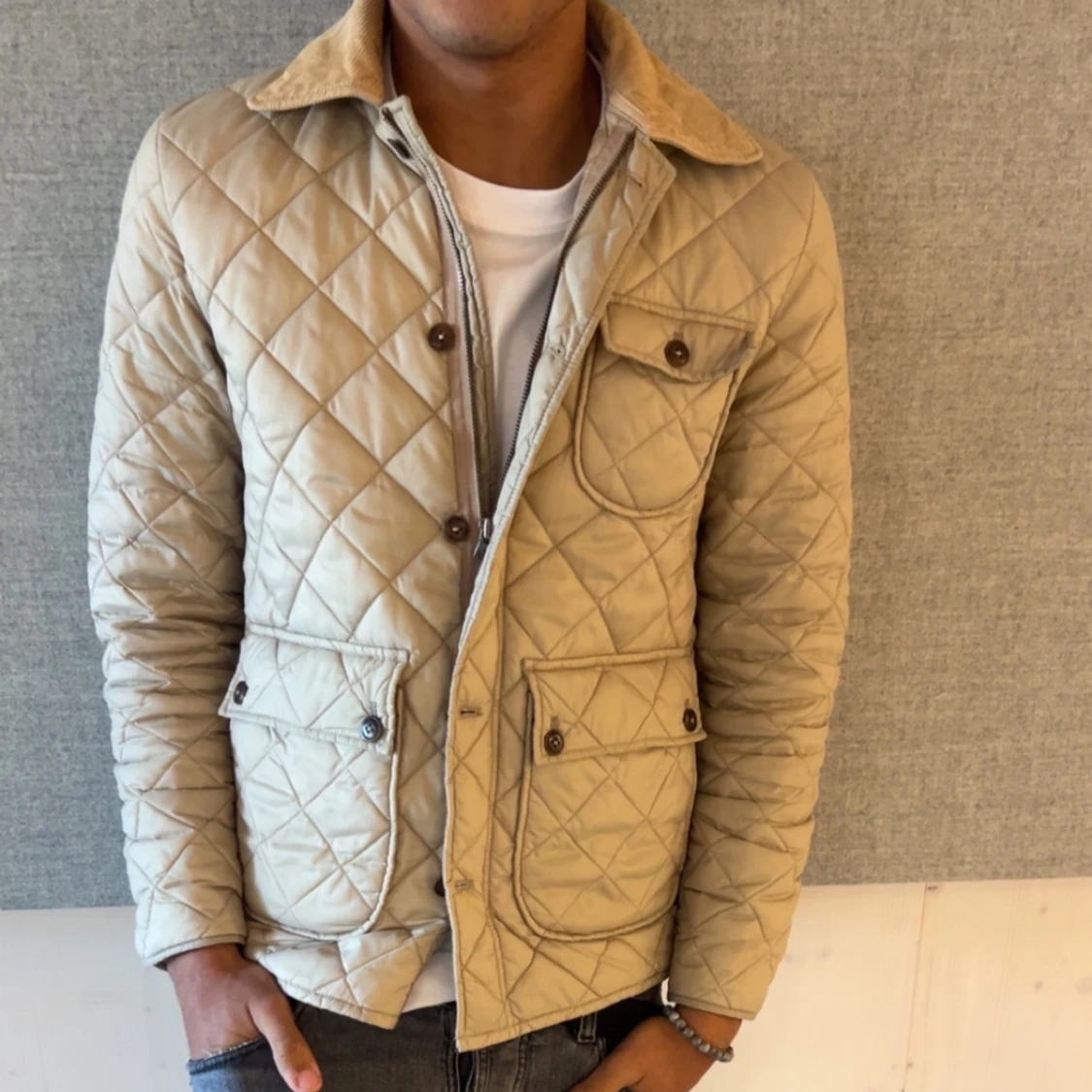 Beige quiltad jacka These Glory Days