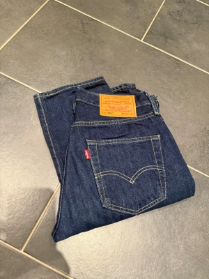 Levi`s 501 jeans - Helt nya Levi jeans som inte kommer till användning längre. Storlek W28 L30. 