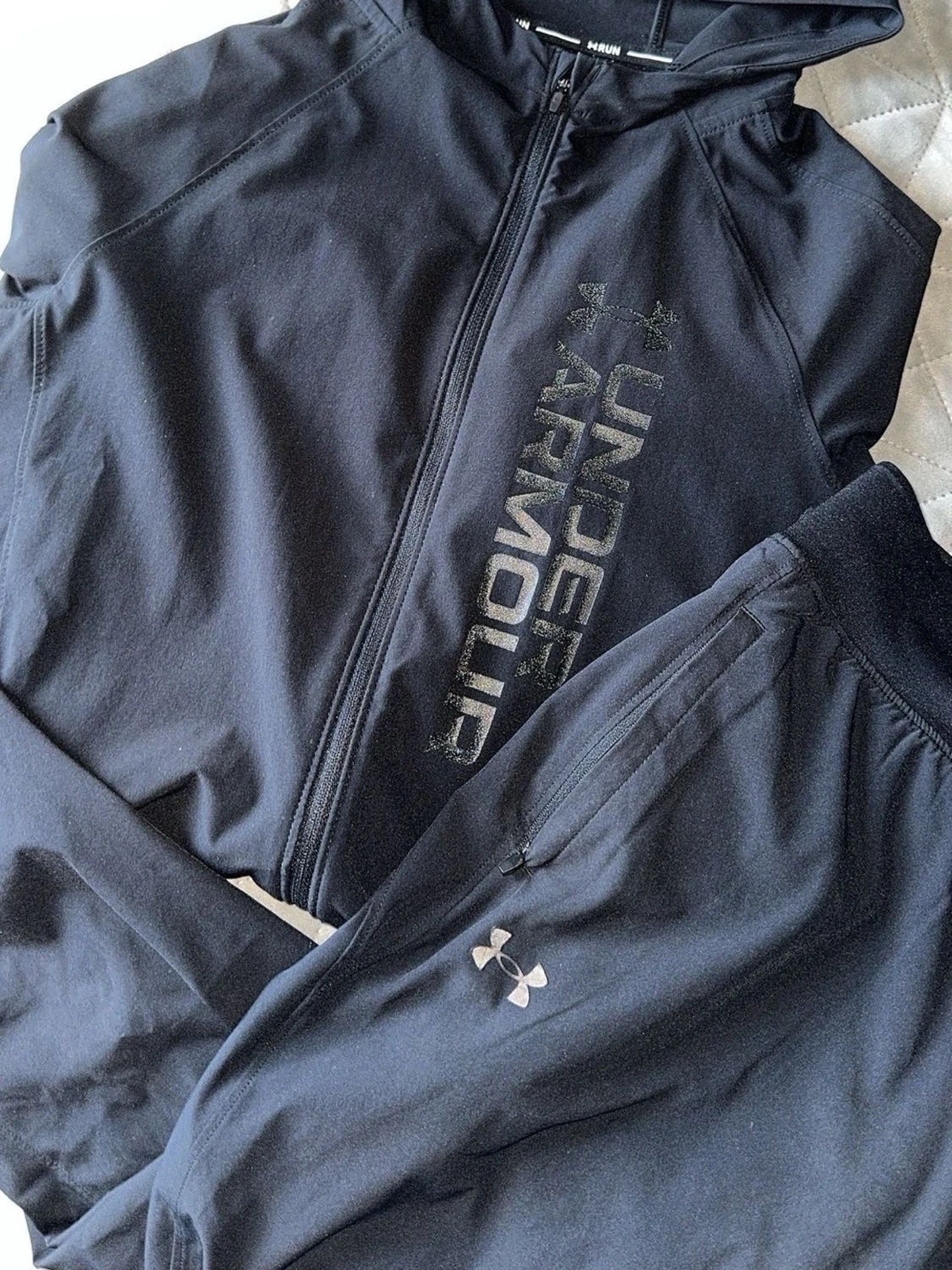 Svart träningsset från Under Armour