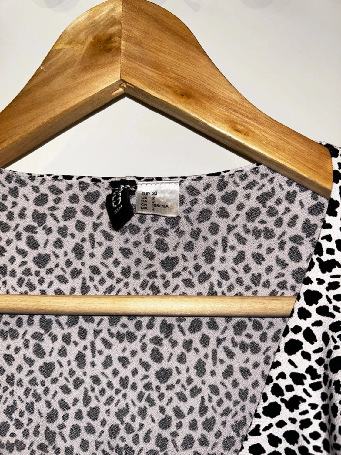 Leopardmönstrad omlottklänning H&M - 2