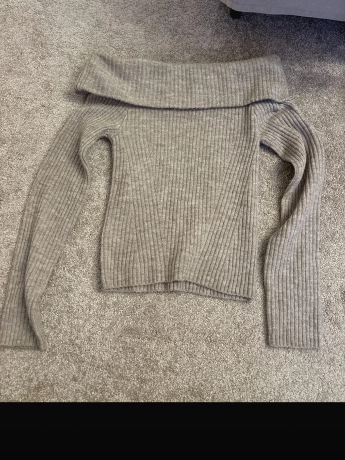 Stickad tröja 