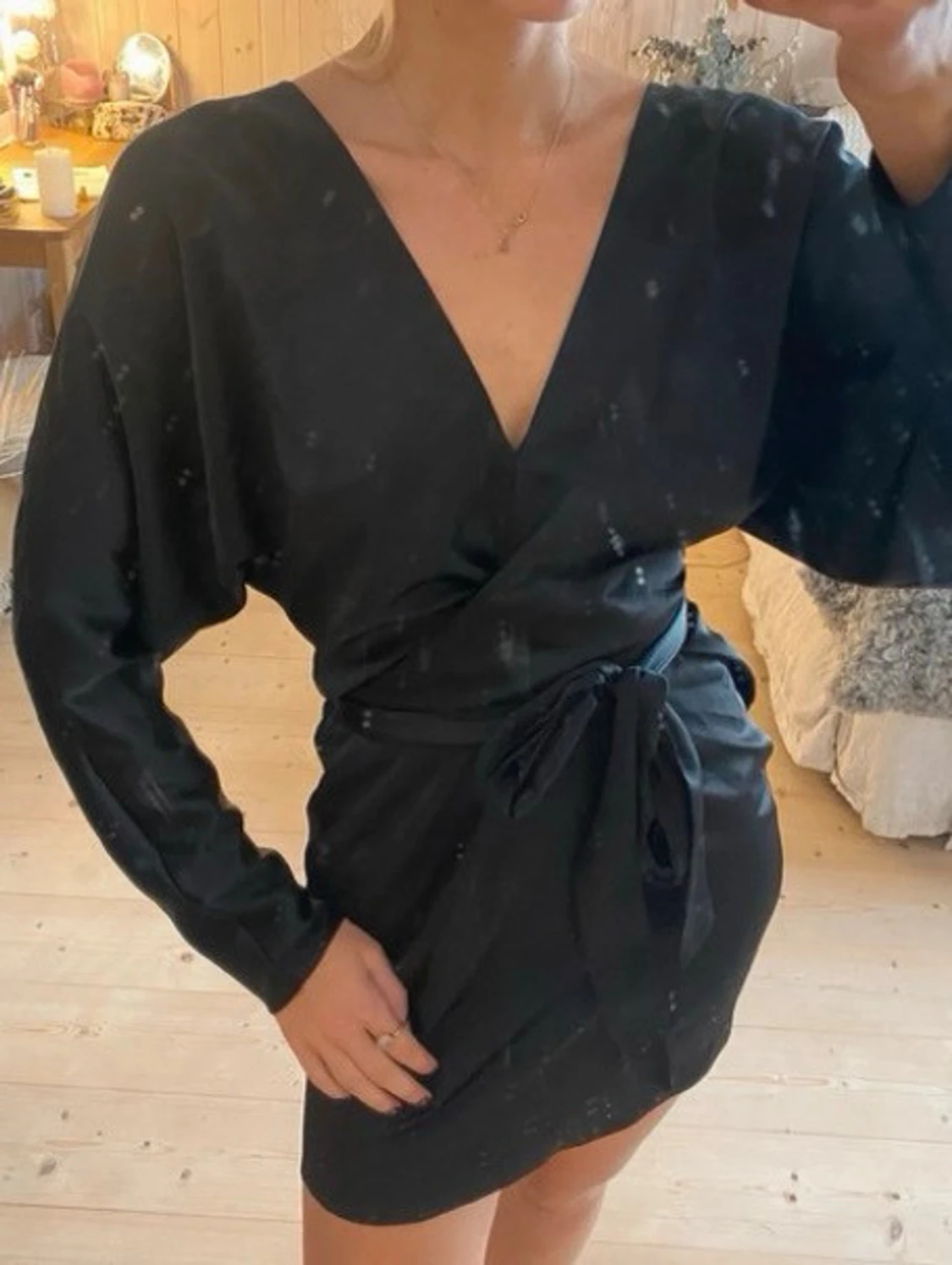 Klänning med knytning - 1