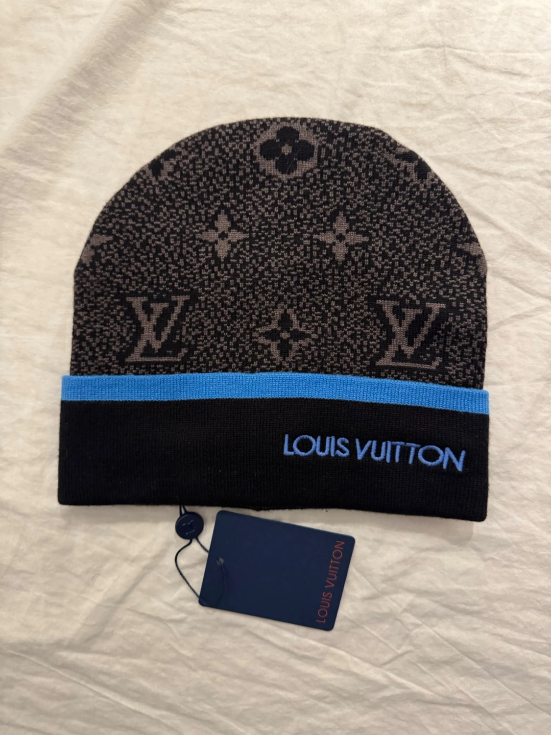 L-V mössa blå/svart