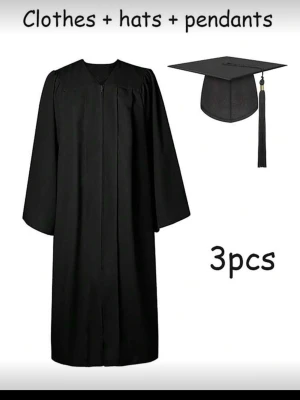 Studentväst svart med dragkedja - Snygg svart väst med dragkedja framtill, perfekt till studentfirandet. Klassisk rak modell utan mönster och i ett lätt, syntetiskt material. Enkel och stilren design som passar till studentmössa och andra accessoarer.