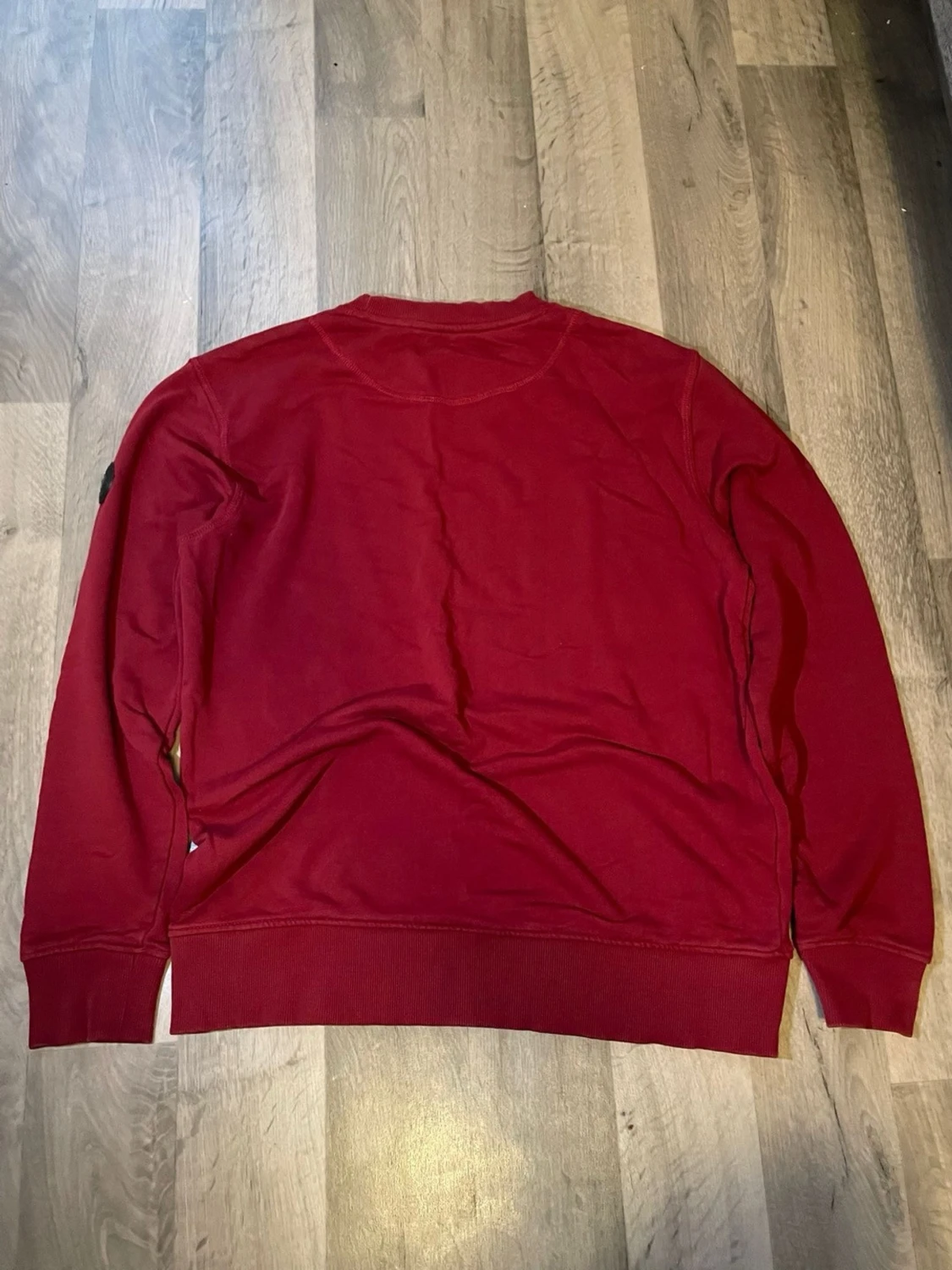 Röd sweatshirt från Strömberg L - 1