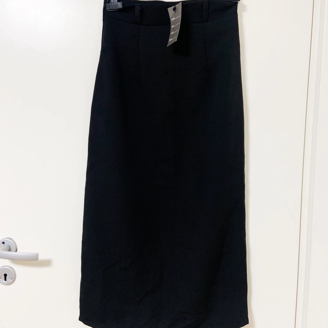 Svart långkjol från Awesome Products