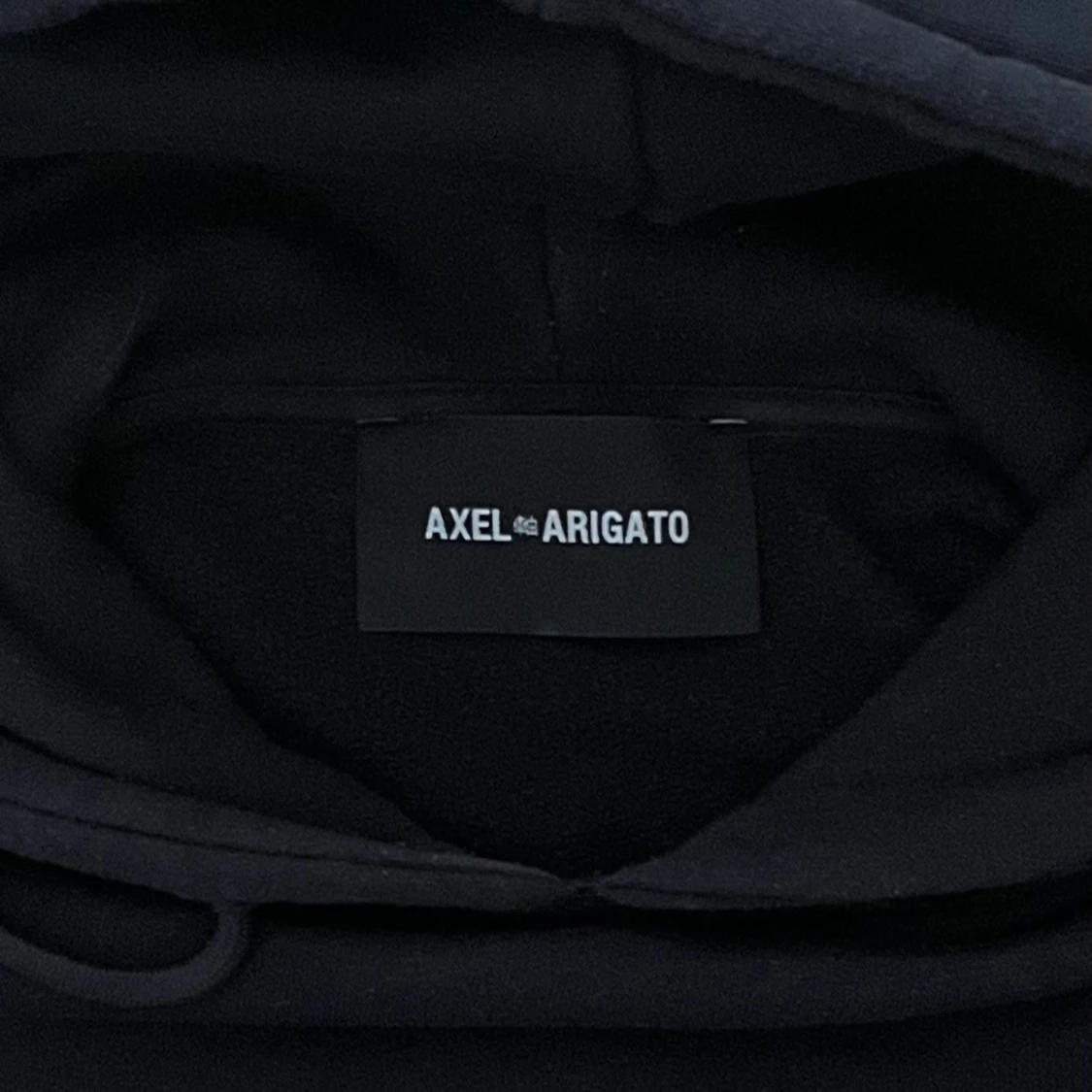 Axel Arigaro Huvtröja - 3